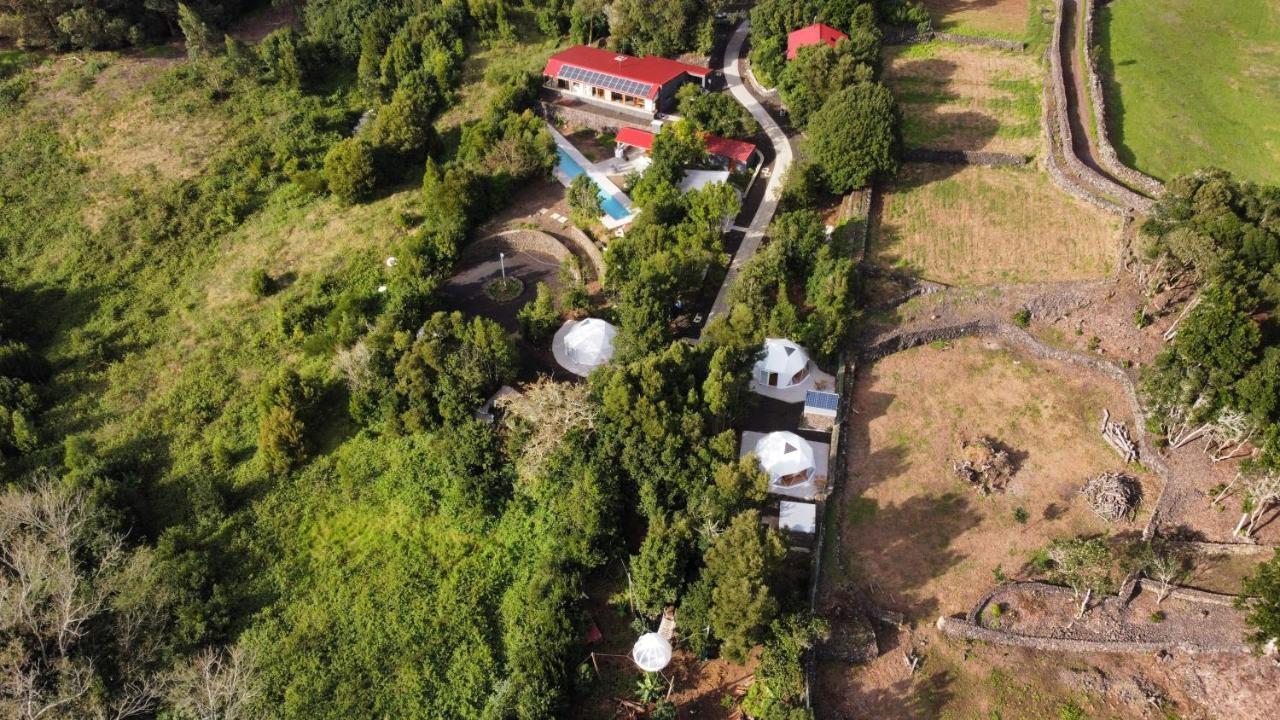 Vila Quinta Do Abacate - Glamping Park Angra do Heroísmo Exteriér fotografie