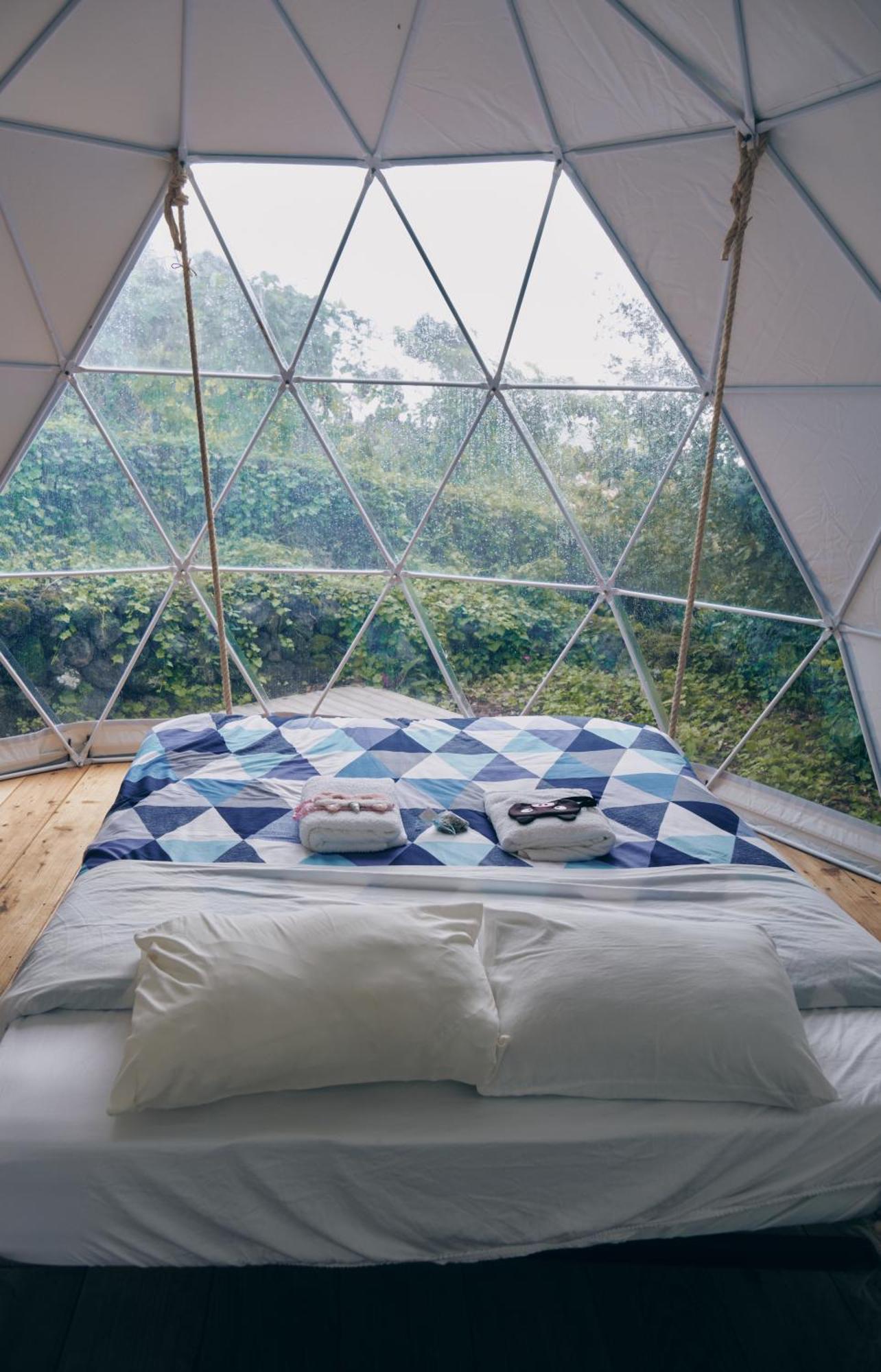 Vila Quinta Do Abacate - Glamping Park Angra do Heroísmo Exteriér fotografie