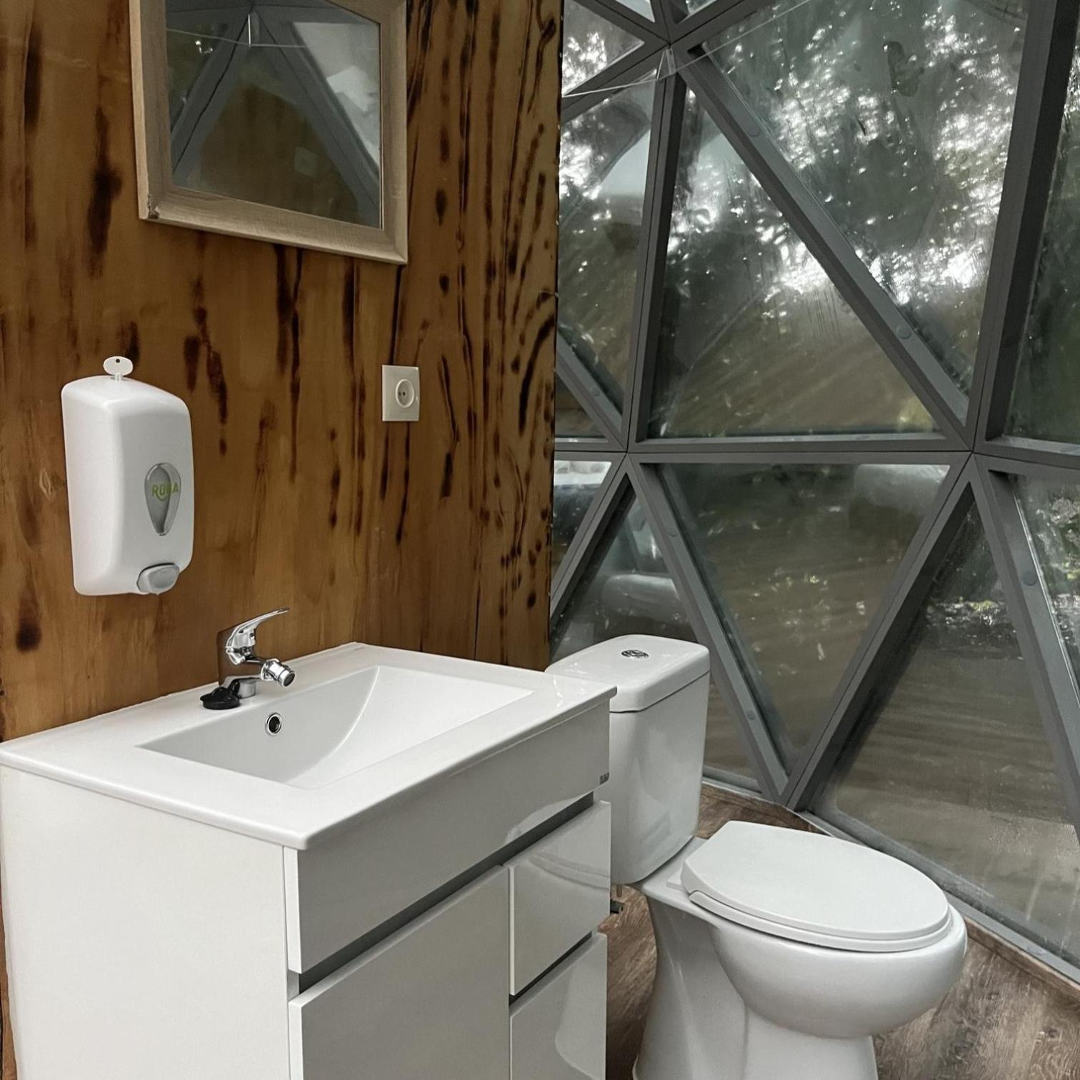 Vila Quinta Do Abacate - Glamping Park Angra do Heroísmo Exteriér fotografie